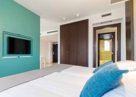 Suittes Hotel 5