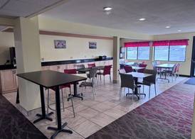 Budget Inn 5