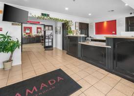 Ramada by Wyndham Ontario Airport & Convention Center 2