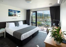 Harbourside Lodge 4
