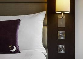 Premier Inn Epsom Town Centre 5