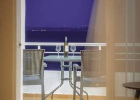chios hotel 4
