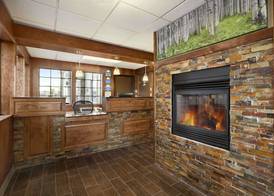 Days Inn & Suites by Wyndham Gunnison 2