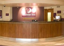 Premier Inn Heathrow Airport - M4/J4 3