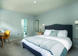 The Cowdray Arms 5