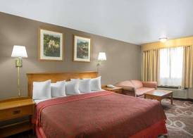 Royal Inn Provo 3