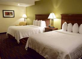 Best Western Town & Country Inn 3