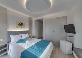 La Brezza Suite & Hotel 5