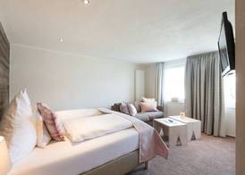 Hotel Nuhnetal 5