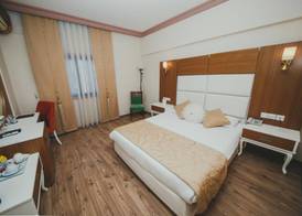 City Royal Hotel 5