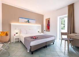 Th Ostuni 5