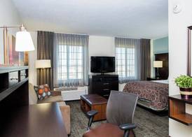 Staybridge Suites LINCOLN NORTHEAST by IHG 3