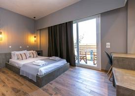 Zoe Hotel, Trypiti Beach Resort & Hive water park 4