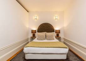 Modern Porto studio with essential amenities 5