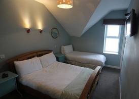Rolling Wave Guesthouse 5