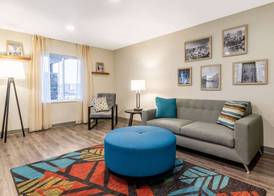 WoodSpring Suites Indianapolis Airport South 2
