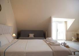 Poseidon Apartments and Villas by the Sea 5