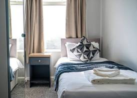 The Strathmore Hotel 5