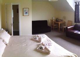 The Lowfield Inn 5