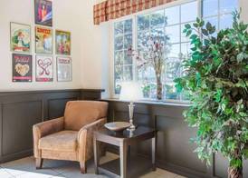Econo Lodge Inn & Suites Lodi - Wine Country Area 4