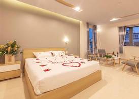 Interstella Hotel 5