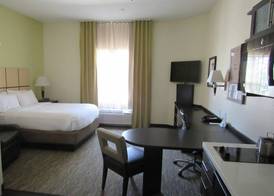 Candlewood Suites COTULLA by IHG 4