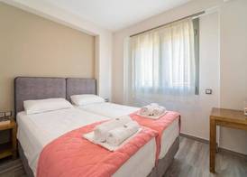 CARLOS MANSION LUXURY SUITES 3