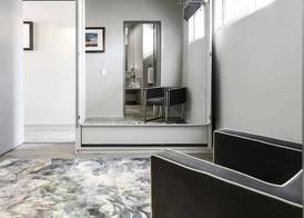 The Hyde All Suite Hotel 4
