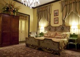 Graycliff Hotel 4