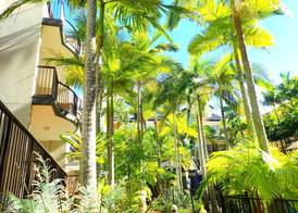 Blue Waters Apartments 5