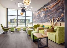 Super 8 by Wyndham Oberhausen am Centro 3