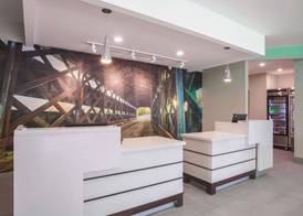 La Quinta Inn & Suites by Wyndham Cullman 4