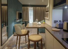 Staybridge Suites LONDON - HEATHROW BATH ROAD by IHG 4