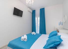 Villa Lux 2