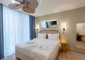 MiraMar Luxury Residences 3