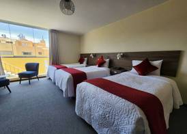 Hotel La Gruta 3