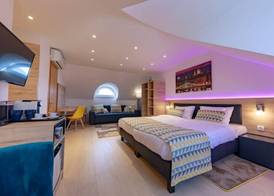 Christina Residence 3