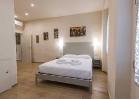 Mercato Contemporary Apartment by Mmega 4