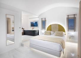 Emfasis Luxury Villa with heated Jacuzzi-Sunset view 3