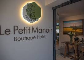 Le Petit Manoir Boutique Hotel 3