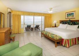 The Atrium Beach Resort and Spa, an Ascend Collection Resort 3