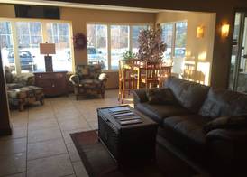 Lakeside Motor Inn 2