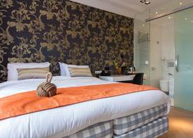 Amsterdam Canal Hotel 4