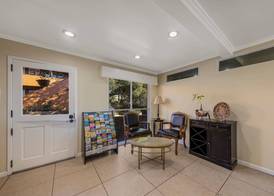 Clarion Collection Carmel Oaks Inn 4