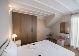 Lefkogea Villas & Apartments 2