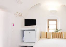 White Grape Suites 3