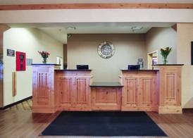 TownePlace Suites by Marriott Minot 2