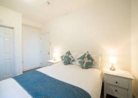 OYO Lonsdale Guest House 5