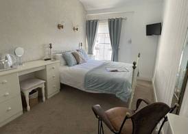Lynton House 3