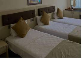 Palm Inn Hotel 5